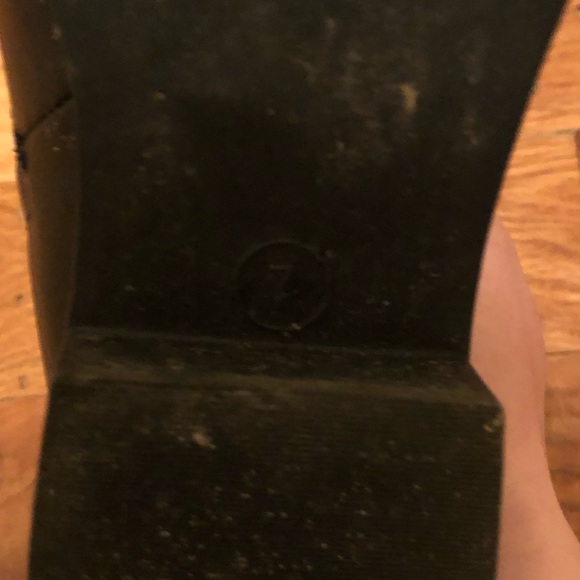 Size 7 Merona booties! - Picture 5 of 5